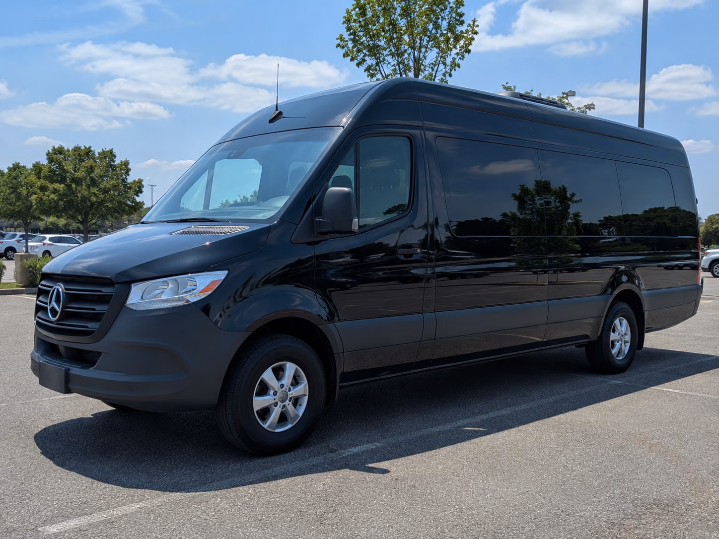 book a sprinter limo or party bus for carrollton prom photos and pre party stops
