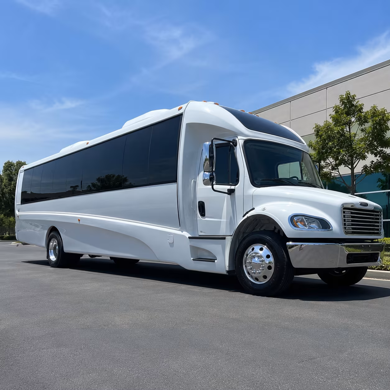 carrollton 18 passenger minibus