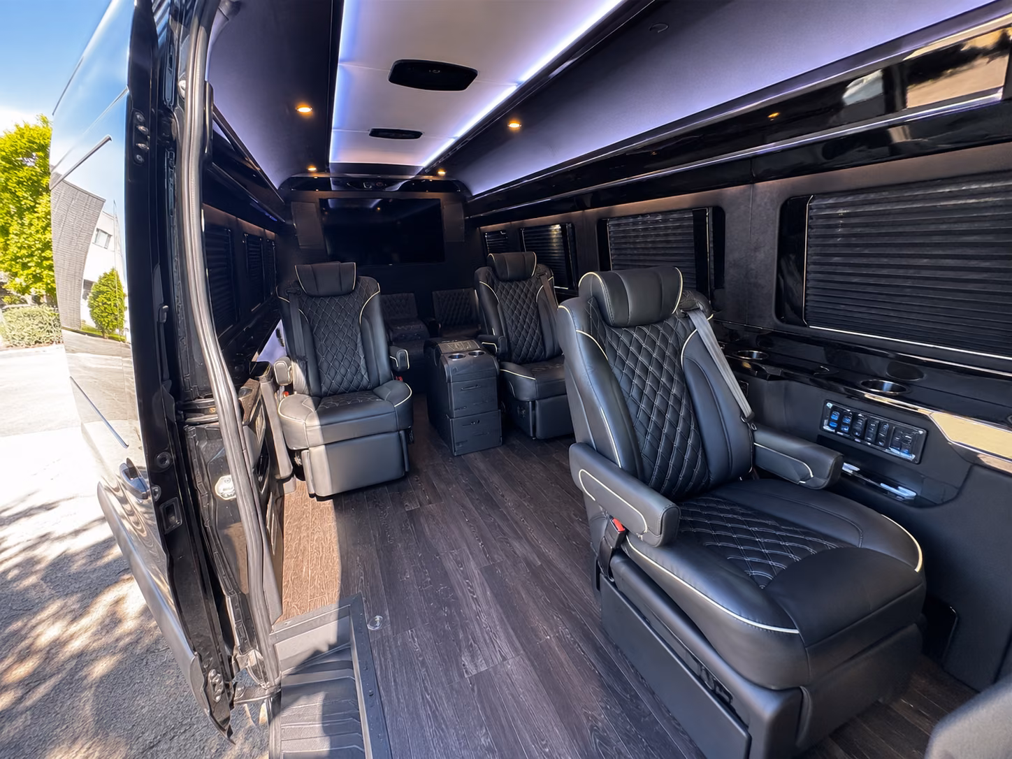 carrollton sprinter van with driver interior