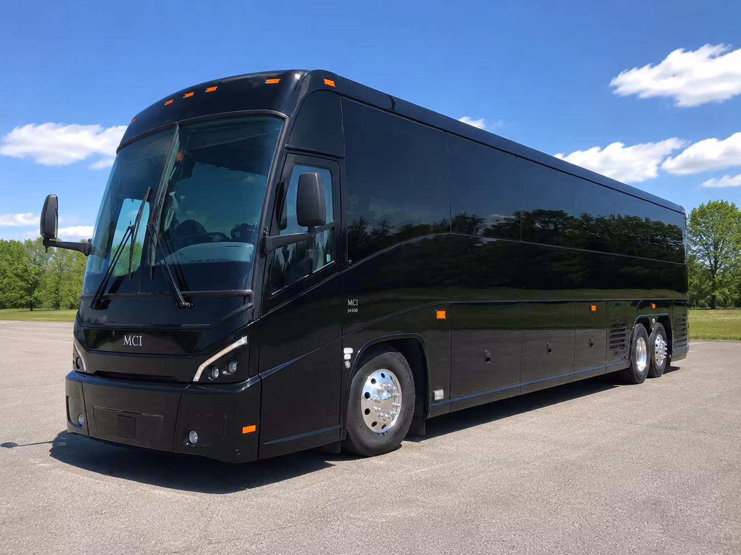 charter buses for corporate team building events around carrollton