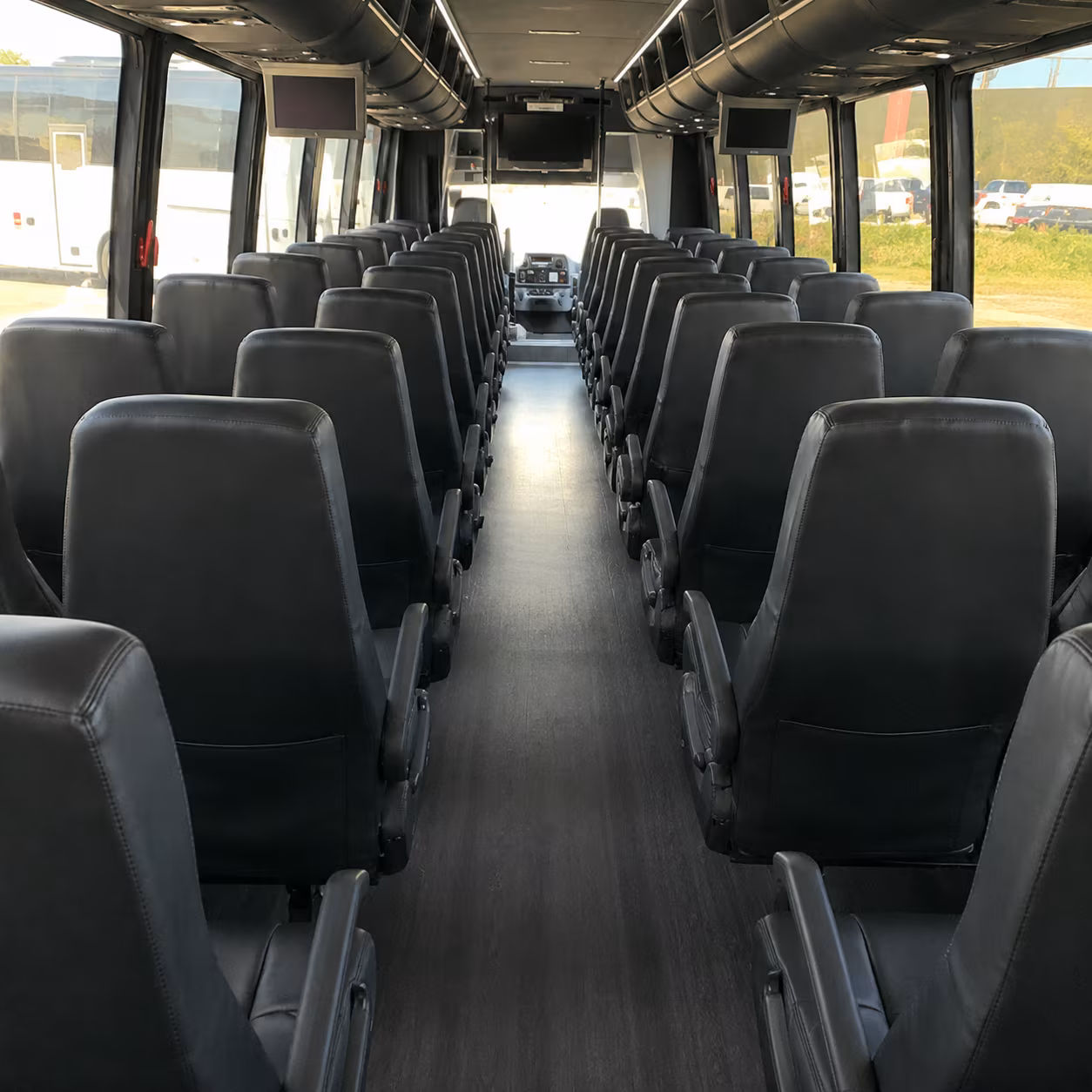 corporate wine tour buses and group outing transportation in carrollton