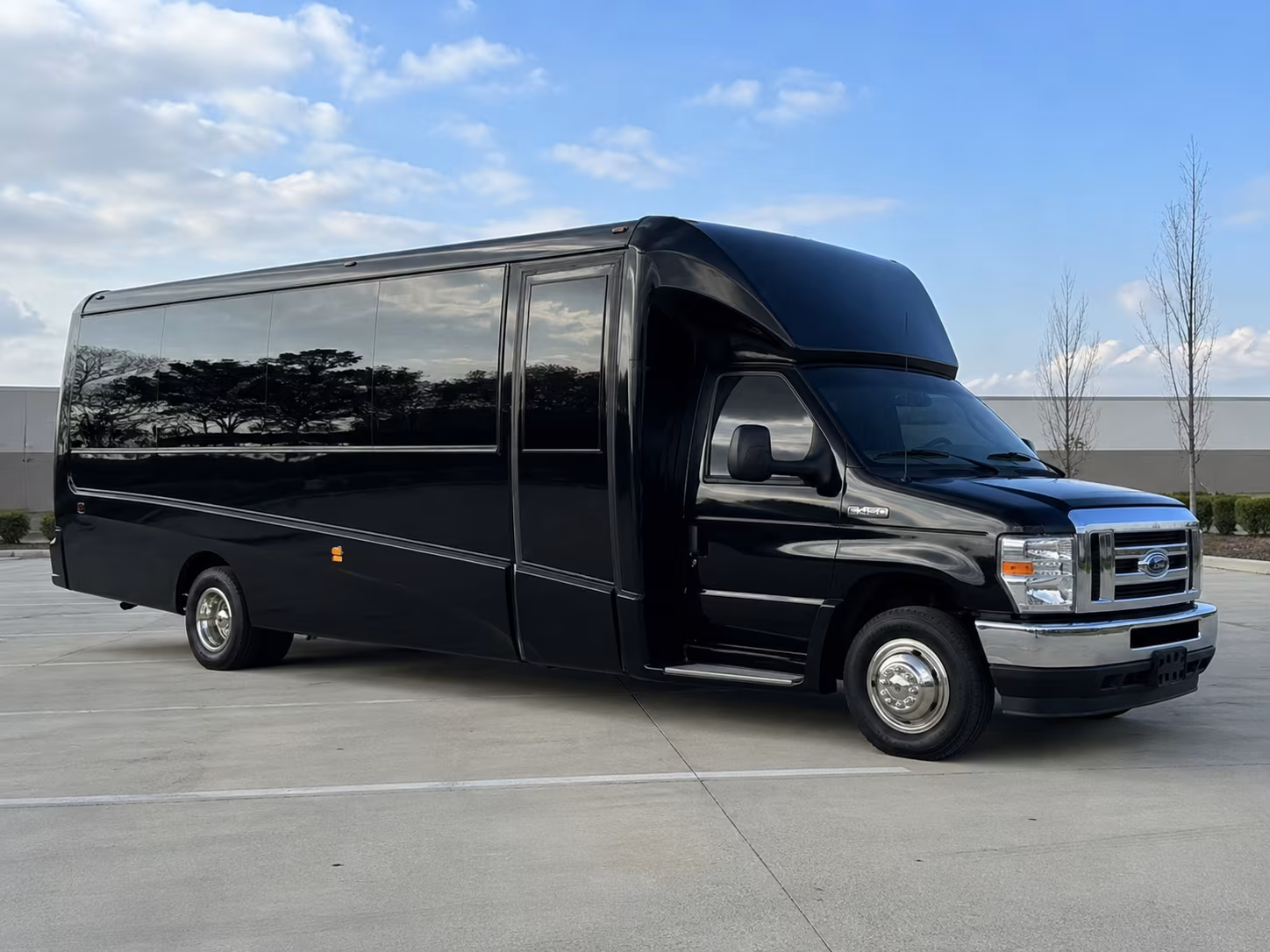 party buses to deep ellum and house of blues dallas