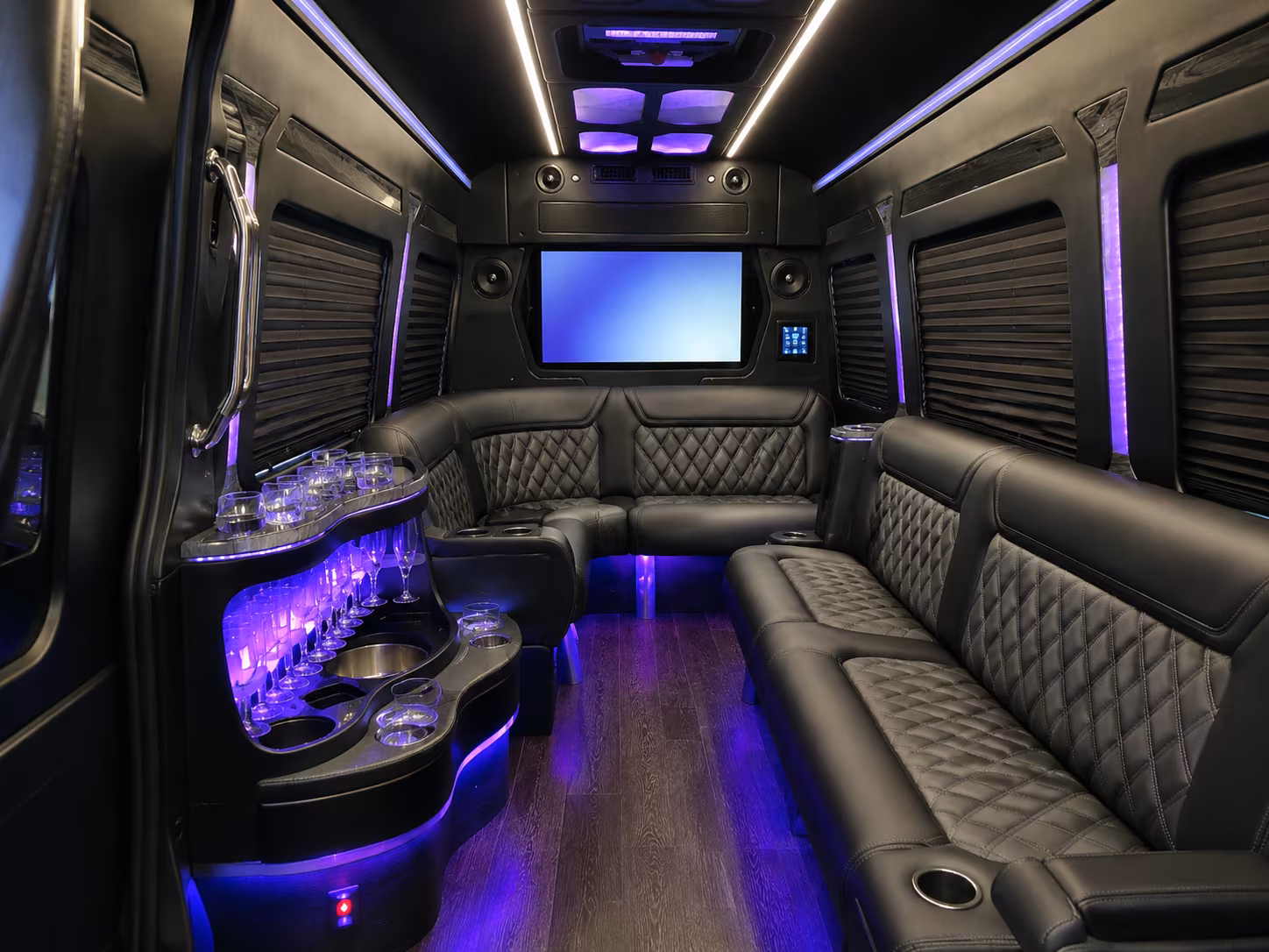 prom bus rentals for carrollton groups heading to dallas venues